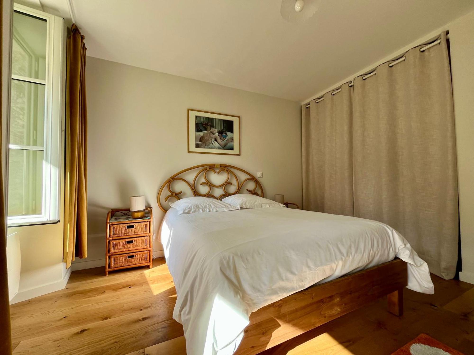 Escapade Vintage Avec Terrasse En Centre Historique Apartment Ла Рошел Екстериор снимка